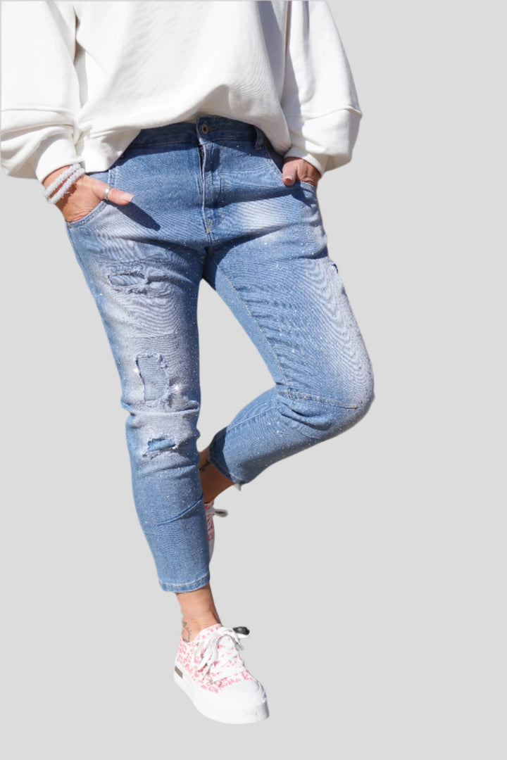 Daria | Relaxed-Fit Ripped Denim Jeans