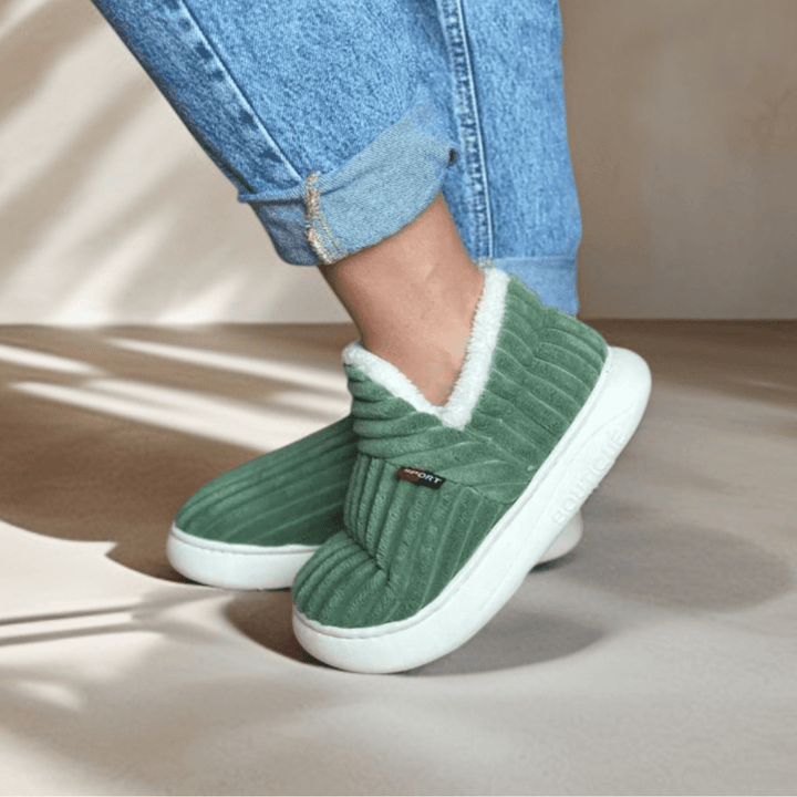 Elowen | Ultra Cozy Unisex Slippers