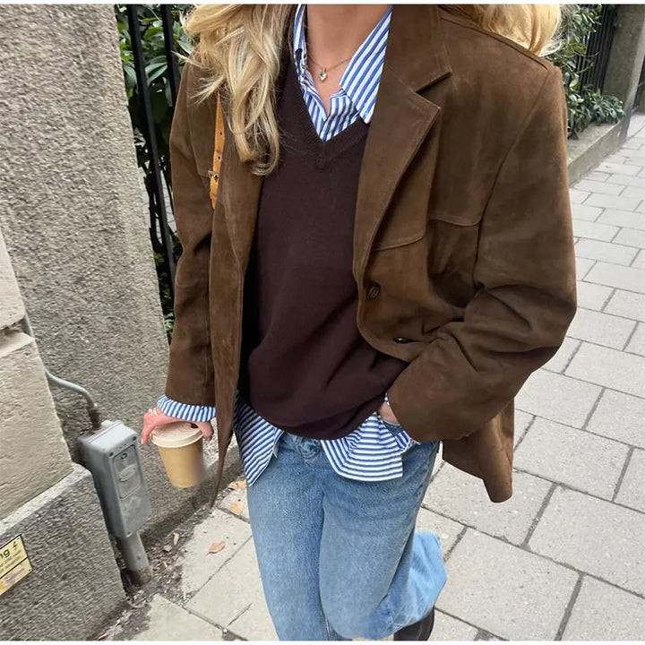 LISA | ELEGANT BROWN JACKET