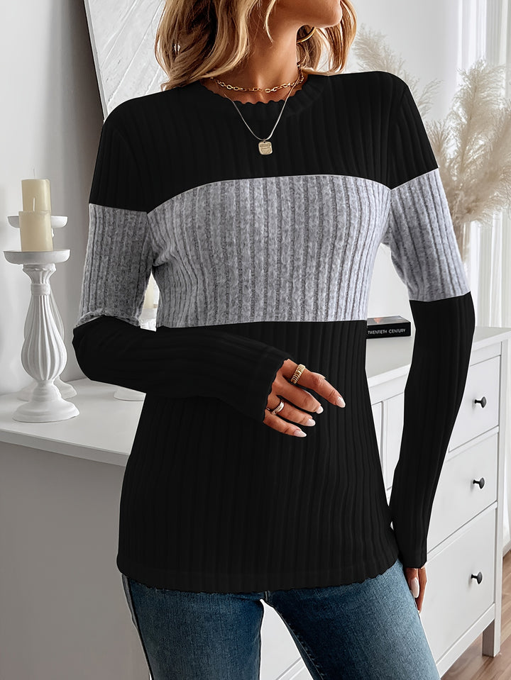 Lucy | The Elegant Colorblock Pullover